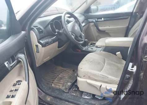 2012 Kia Sorento Lx из США, поврежденный, VIN 5XYKT3A11CG231044